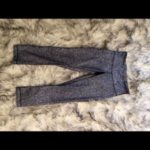 Lululemon cropped speckled leggings